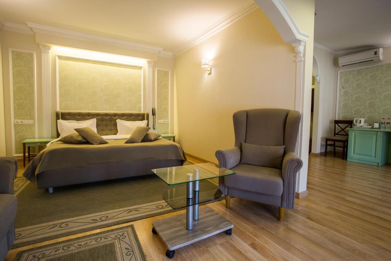 Spa-Hotel Myslyvskiy Dvir Kijów Zewnętrze zdjęcie