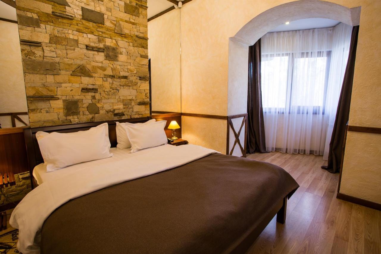 Spa-Hotel Myslyvskiy Dvir Kijów Zewnętrze zdjęcie